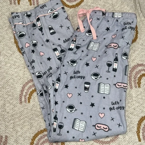 P.J. Savage pajama set gray let’s get cozy print EUC size M - Picture 7 of 10